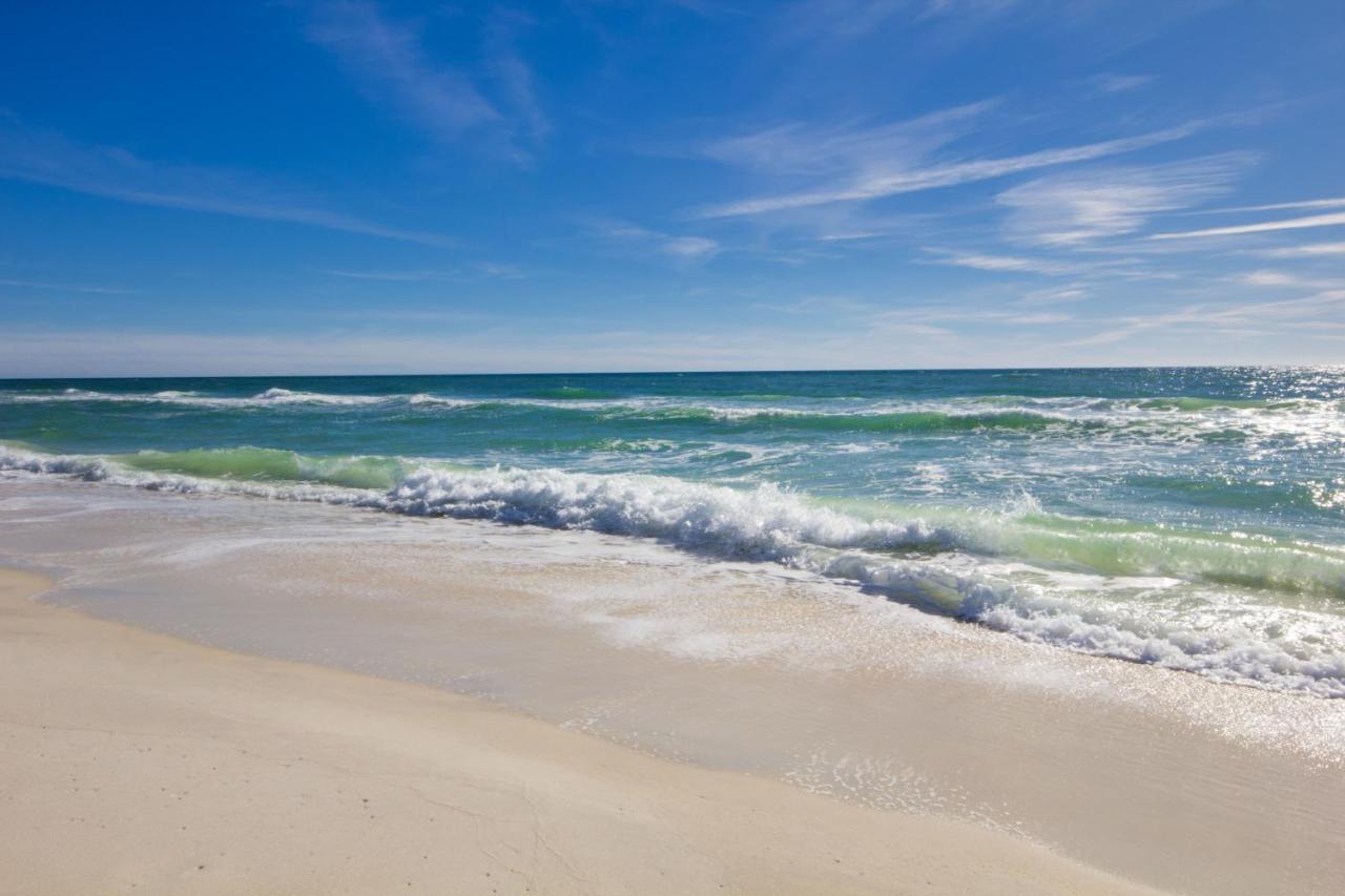 Charming Retreat, A Short Walk To Laguna Beach, With For 10! Holiday home Panama City Beach