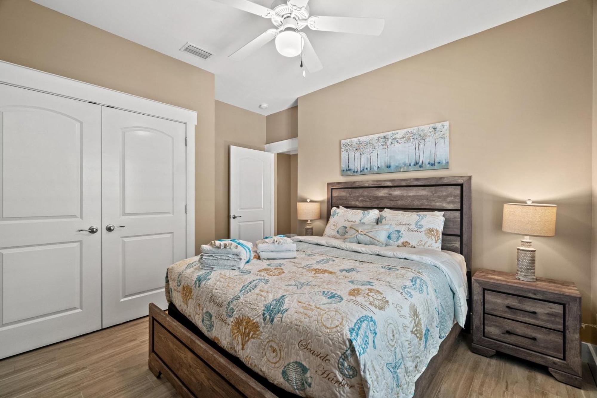Charming Retreat, A Short Walk To Laguna Beach, With For 10! *