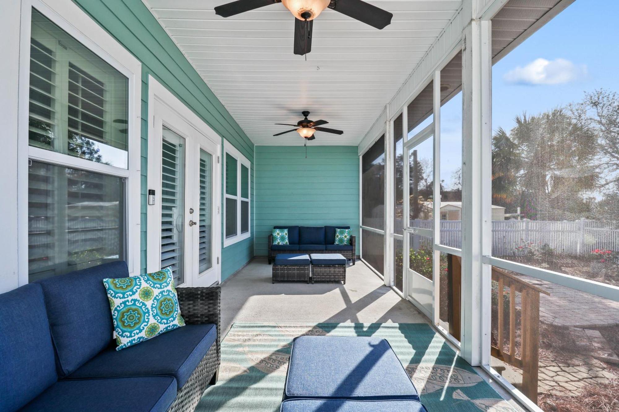 Charming Retreat, A Short Walk To Laguna Beach, With For 10! *